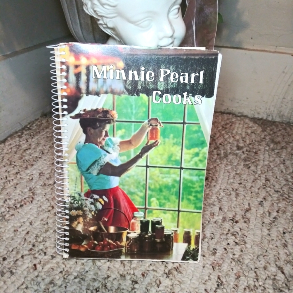 3/$18 Vintage 1984 Minnie Pearl Cooks Fifth Edition Cookbook